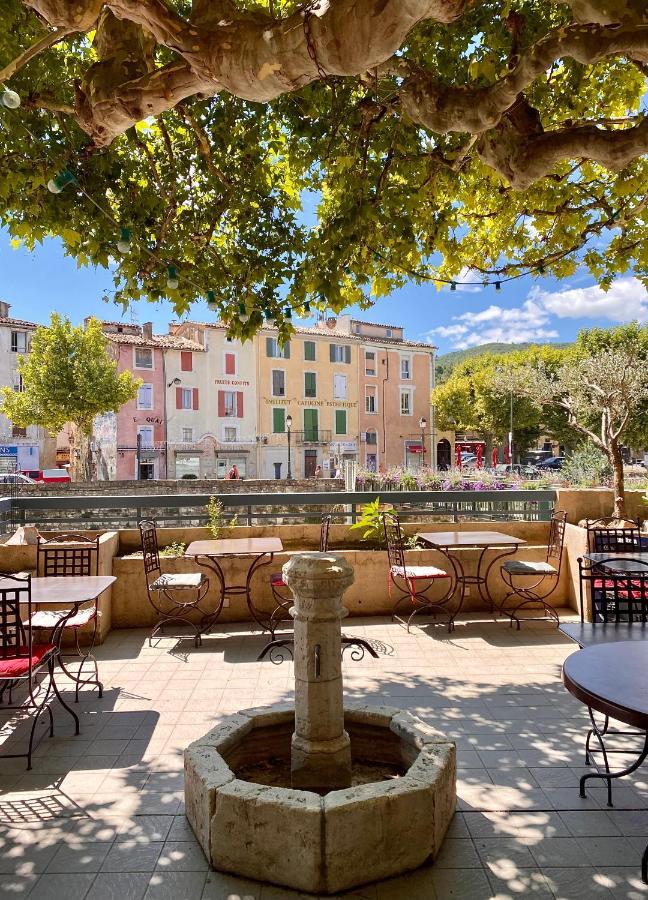 Rive Droite Hotel Apt Exterior foto